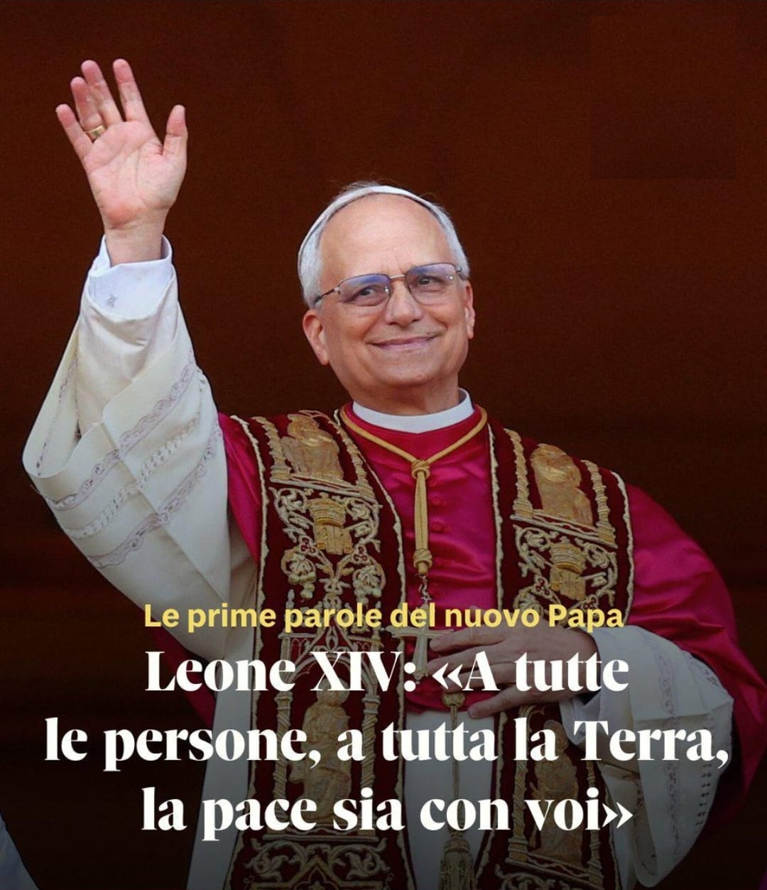 papa_leone_xiv_saluta_dopo_elezione